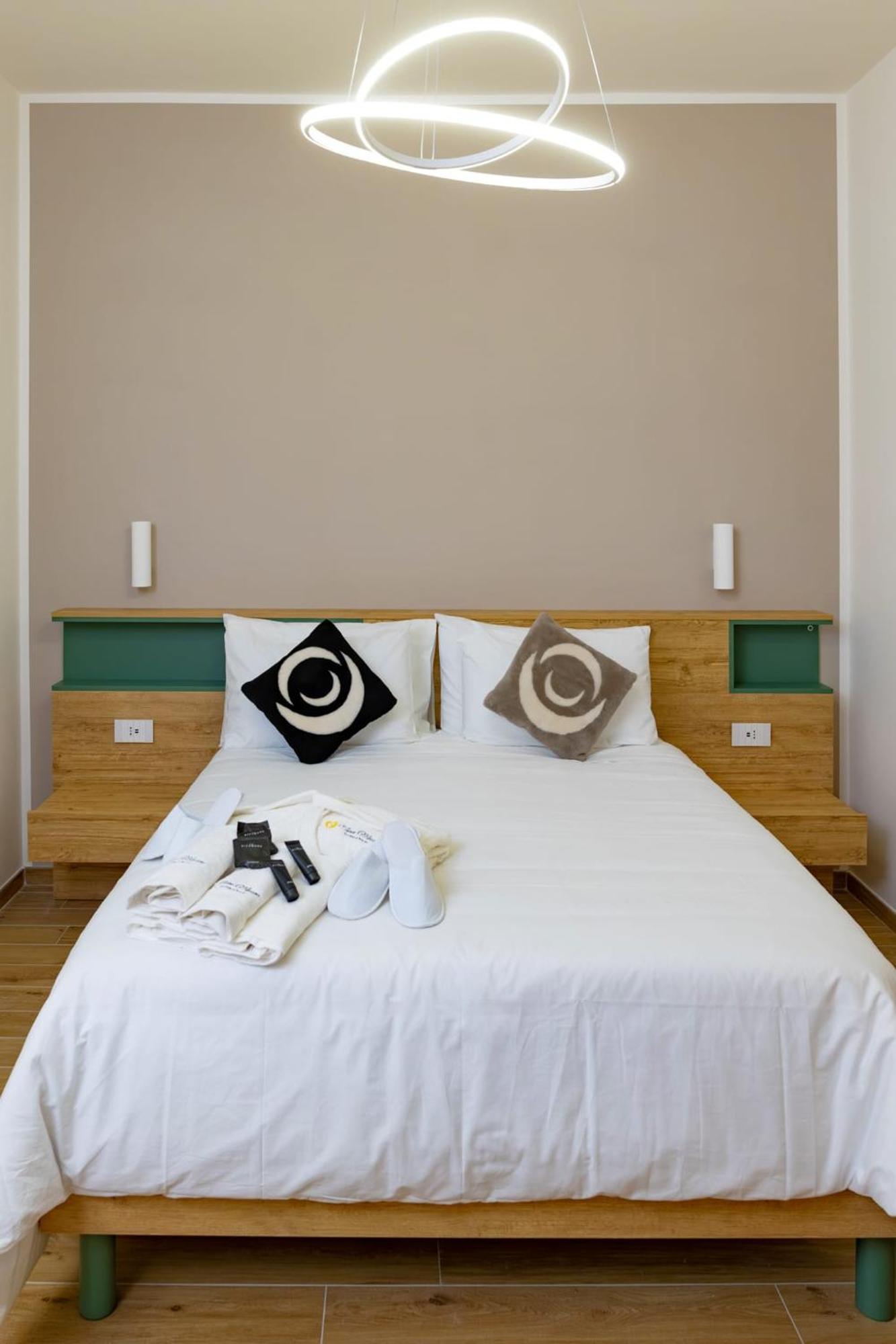 Three Moons Boutique House/Calypso Apartment Salerno Exterior photo